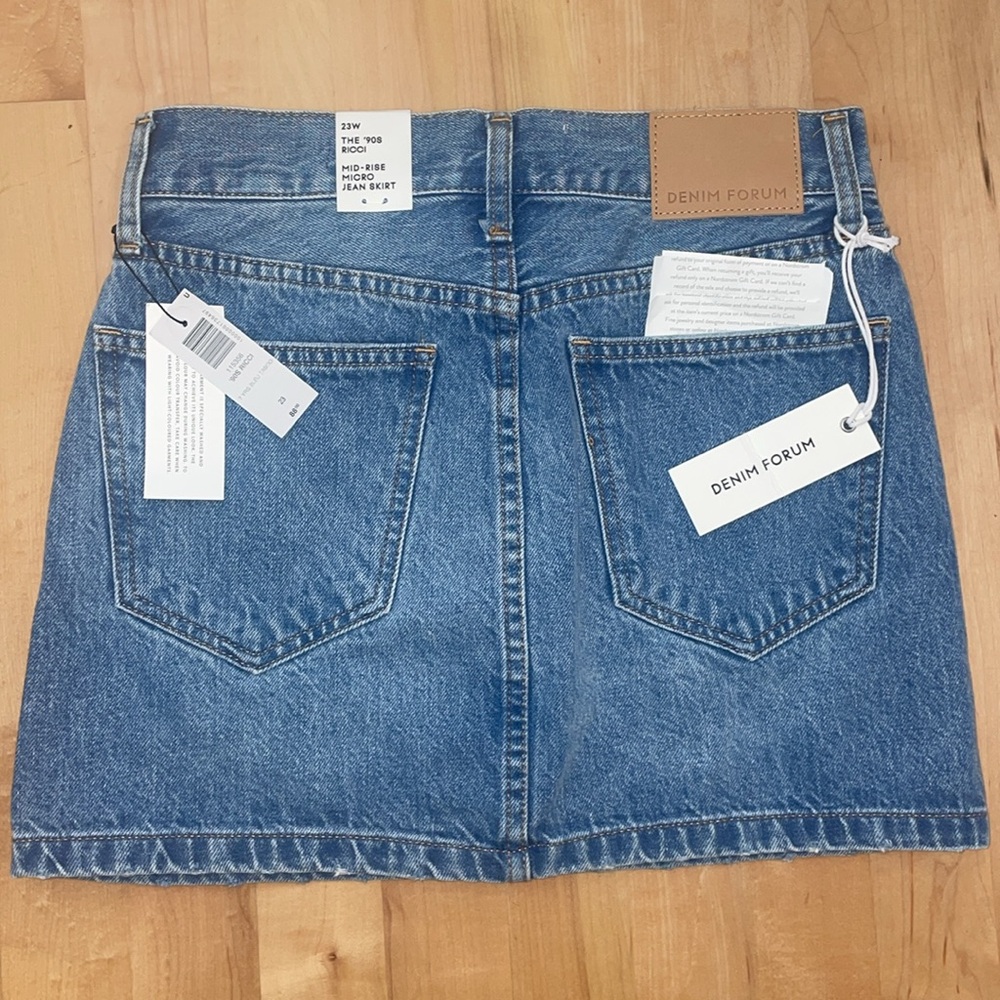 Aritzia Denim Forum The '90s Ricci Denim Jean Skirt, size 23 - Picture 2 of 15